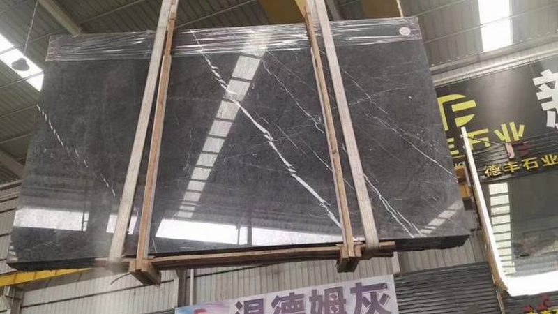 天然大理石与大理石瓷砖：保养难度大揭秘